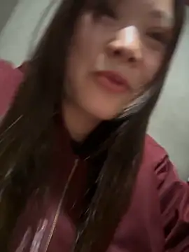 Snapshot of Hellen_111 chatting on November 5, 2025, 2:09 pm Hellen 111 online show from November 5, 2025, 2:09 pm