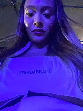 KyaraMiller online show from January 4, 2025, 6:52 am