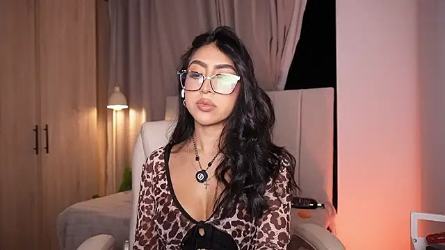 Snapshot of Sara_albrecht chatting on July 29, 2026, 1:49 am Sara albrecht online show from July 29, 2026, 1:49 am