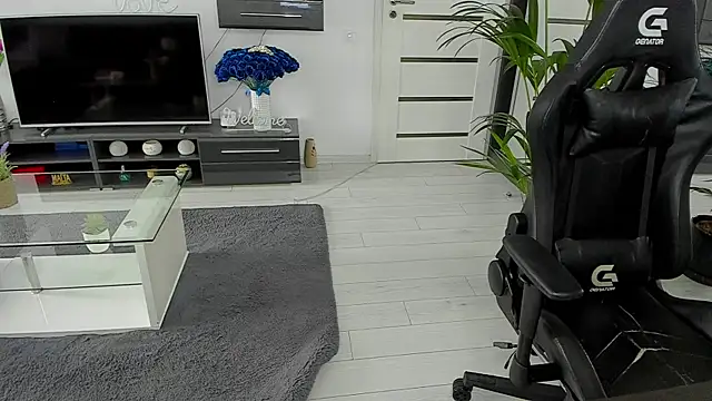 Beauty Anne online show from May 8, 2026, 5:33 am