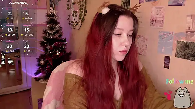 Snapshot of ___CLARY___ chatting on December 17, 2025, 8:03 pm CLARY online show from December 17, 2025, 8:03 pm