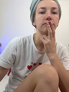 KateRedgar online show from January 16, 2026, 10:08 am