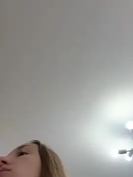 Snapshot of KateRedgar chatting on February 20, 2026, 1:24 pm KateRedgar online show from February 20, 2026, 1:24 pm