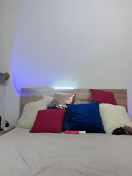 Snapshot of KateRedgar chatting on February 17, 2026, 1:41 pm KateRedgar online show from February 17, 2026, 1:41 pm