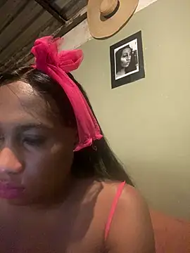 Snapshot of Moorella1 chatting on July 2, 2026, 7:58 am Moorella1 online show from July 2, 2026, 7:58 am