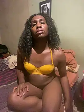 Snapshot of Moorella1 chatting on March 5, 2026, 5:42 pm Moorella1 online show from March 5, 2026, 5:42 pm