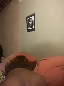 Snapshot of Moorella1 chatting on February 19, 2026, 3:47 am Moorella1 online show from February 19, 2026, 3:47 am