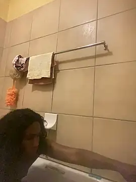 Snapshot of Moorella1 chatting on March 4, 2026, 5:10 pm Moorella1 online show from March 4, 2026, 5:10 pm