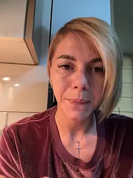 Snapshot of tanyagrey chatting on October 10, 2025, 6:25 am tanyagrey online show from October 10, 2025, 6:25 am