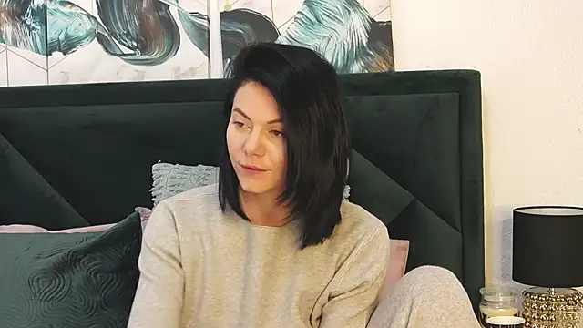 tanyagrey online show from January 24, 2025, 9:06 am