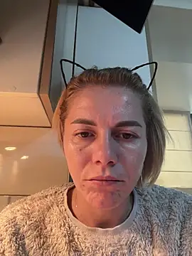 Snapshot of tanyagrey chatting on November 18, 2025, 6:39 am tanyagrey online show from November 18, 2025, 6:39 am