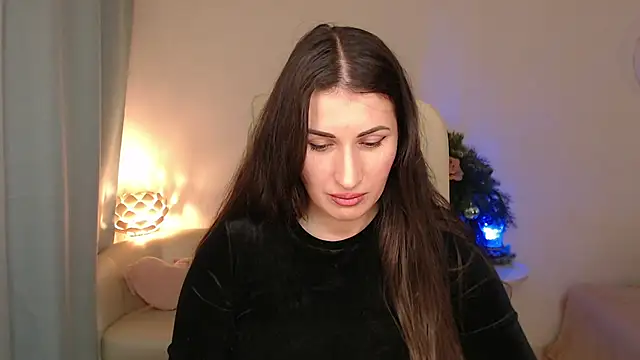 MaryMalory11 online show from December 20, 2025, 6:11 pm