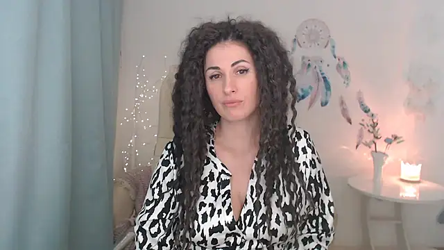 MaryMalory11 online show from December 25, 2024, 7:34 pm