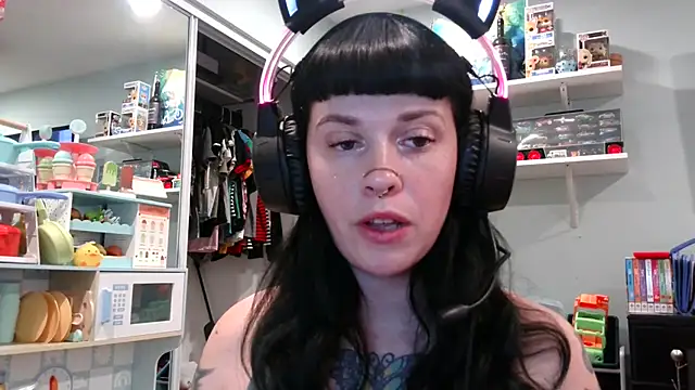 Marcelinegoddess online show from February 12, 2025, 4:12 am