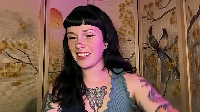 Marcelinegoddess online show from May 9, 2026, 3:43 am