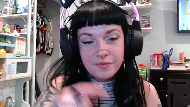 Marcelinegoddess online show from February 20, 2025, 5:44 am