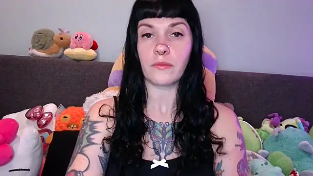 Marcelinegoddess online show from January 7, 2026, 4:17 am