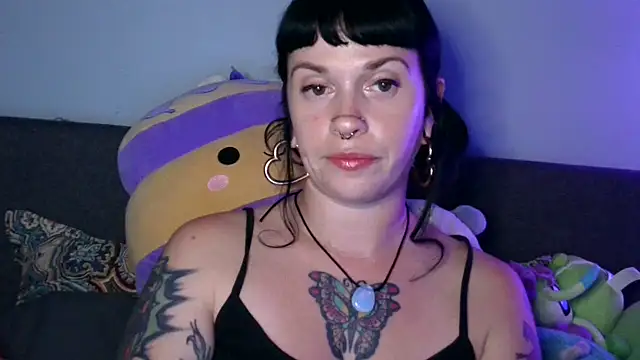 Marcelinegoddess online show from October 21, 2025, 3:39 am
