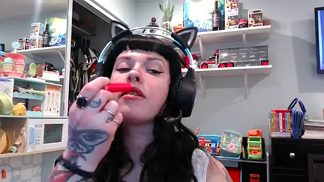 Marcelinegoddess online show from February 7, 2025, 6:03 am