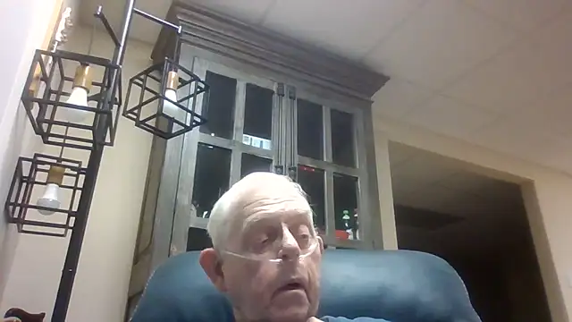 bootlegmanz online show from October 17, 2025, 1:24 pm