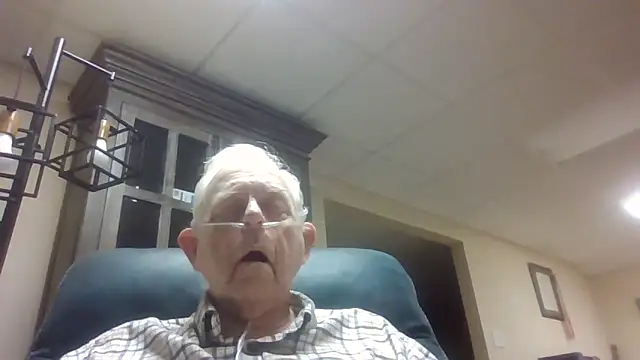 bootlegmanz online show from November 27, 2025, 12:05 pm