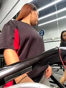 Snapshot of atheneacruize chatting on November 15, 2025, 1:48 pm atheneacruize online show from November 15, 2025, 1:48 pm