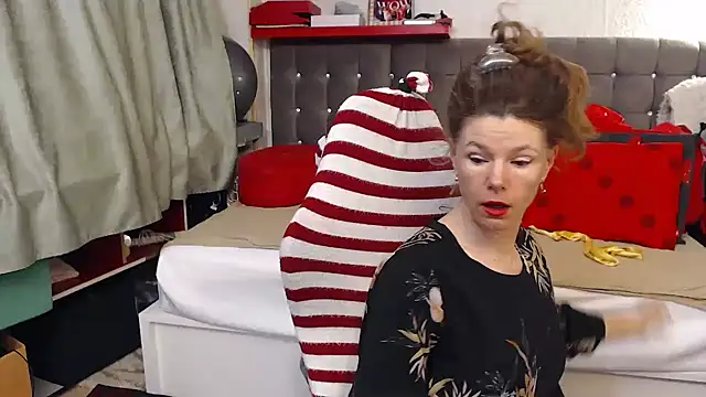 kellyterapy online show from April 24, 2026, 2:24 am