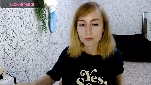 Snapshot of Athena_Richards chatting on October 19, 2025, 7:49 pm Athena Richards online show from October 19, 2025, 7:49 pm