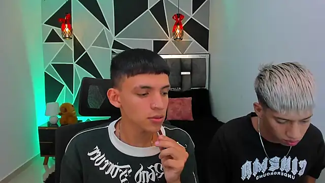 Juan Nd Steven online show from May 2, 2026, 3:56 am
