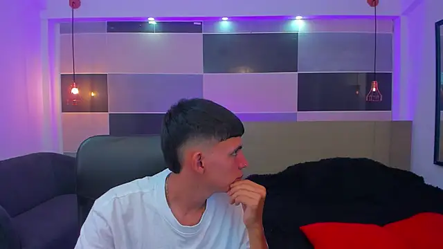 Juan Nd Steven online show from February 4, 2025, 4:59 am
