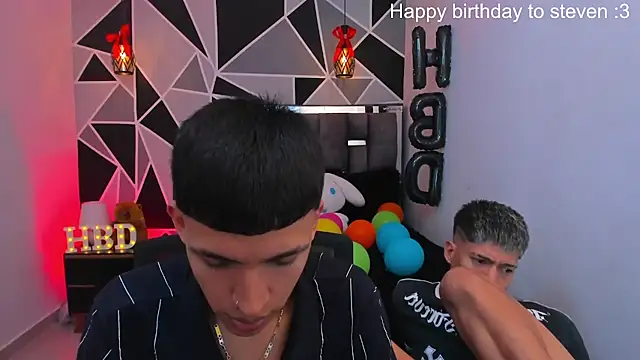 Snapshot of Juan_Nd_Steven chatting on May 27, 2026, 9:00 pm Juan Nd Steven online show from May 27, 2026, 9:00 pm