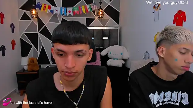 Snapshot of Juan_Nd_Steven chatting on July 7, 2026, 1:30 am Juan Nd Steven online show from July 7, 2026, 1:30 am