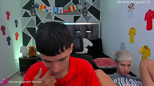 Snapshot of Juan_Nd_Steven chatting on June 23, 2026, 8:40 pm Juan Nd Steven online show from June 23, 2026, 8:40 pm