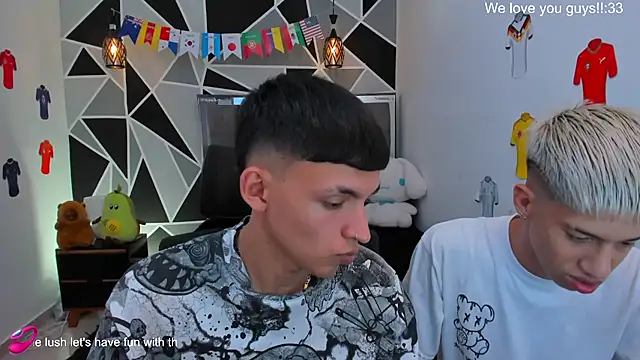 Snapshot of Juan_Nd_Steven chatting on July 2, 2026, 7:53 pm Juan Nd Steven online show from July 2, 2026, 7:53 pm