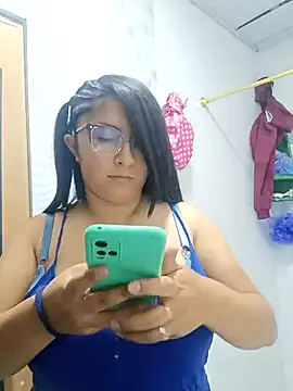  Angelinaandrade  online show from November 25, 2025, 2:12 am