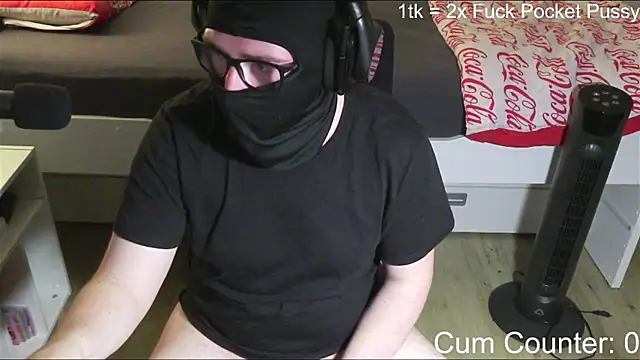 Snapshot of HornyTeenBoy64 chatting on June 14, 2026, 3:57 pm HornyTeenBoy64 online show from June 14, 2026, 3:57 pm