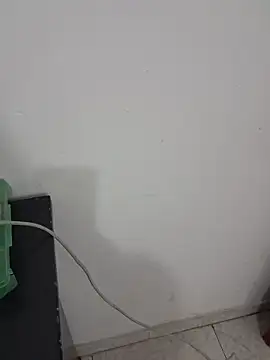 mirand zackyx online show from November 10, 2025, 10:31 am