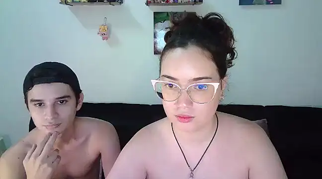 AndrewAnndCherry online show from January 21, 2025, 1:08 am