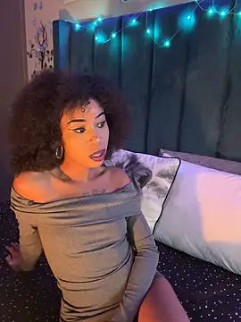 Snapshot of Dime-__ chatting on November 22, 2025, 3:33 pm Dime- online show from November 22, 2025, 3:33 pm