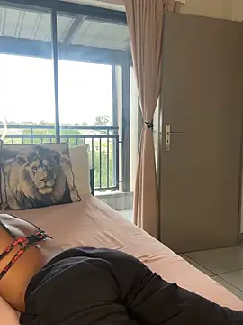 Snapshot of Dime-__ chatting on February 24, 2026, 10:05 am Dime- online show from February 24, 2026, 10:05 am