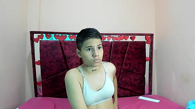 cami hots online show from March 22, 2025, 4:14 am