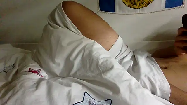 naughtytuga0 online show from April 15, 2026, 12:10 pm