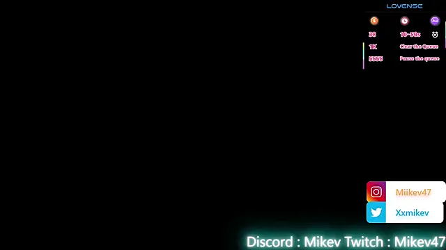 Snapshot of Mikev chatting on October 30, 2025, 7:11 pm Mikev online show from October 30, 2025, 7:11 pm