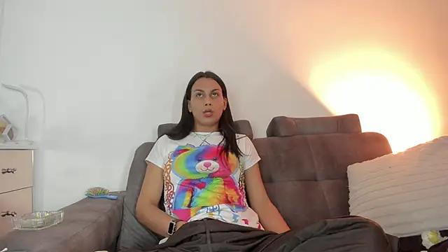  Isabelhaa online show from October 26, 2025, 11:38 pm