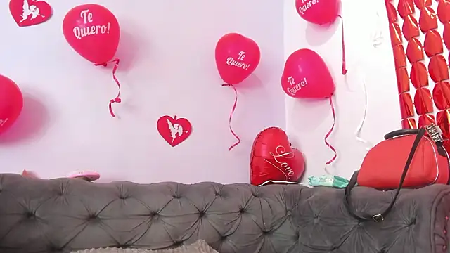 Snapshot of kaory_azumi chatting on February 19, 2026, 6:16 pm kaory azumi online show from February 19, 2026, 6:16 pm