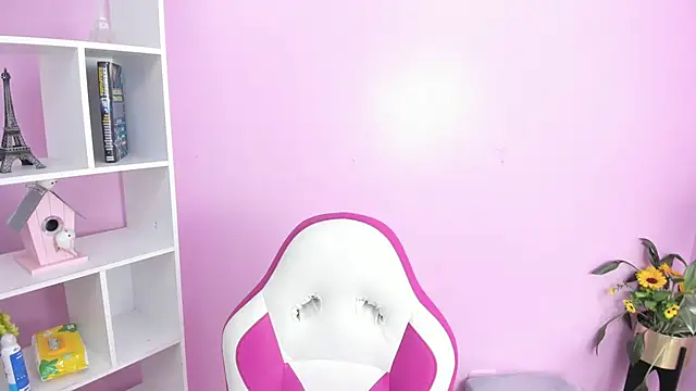 Snapshot of kaory_azumi chatting on March 7, 2025, 6:43 pm kaory azumi online show from March 7, 2025, 6:43 pm