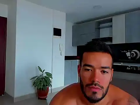 Alexander Martines online show from February 3, 2026, 4:56 pm