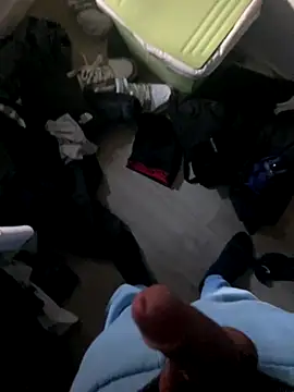 Snapshot of biglatino2019 chatting on November 21, 2025, 10:36 am biglatino2019 online show from November 21, 2025, 10:36 am