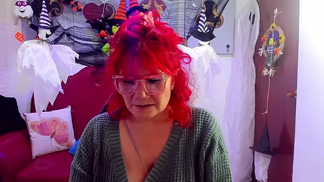 Snapshot of Salomeediaz_ chatting on October 23, 2025, 9:02 pm Salomeediaz online show from October 23, 2025, 9:02 pm