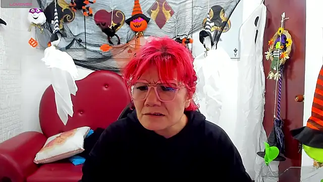 Snapshot of Salomeediaz_ chatting on October 19, 2025, 1:03 pm Salomeediaz online show from October 19, 2025, 1:03 pm